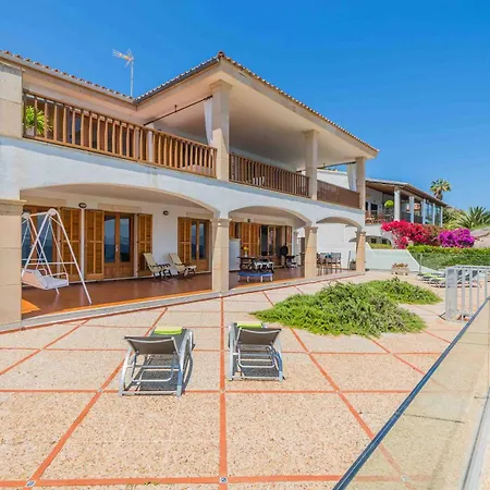 Villa Torrens *